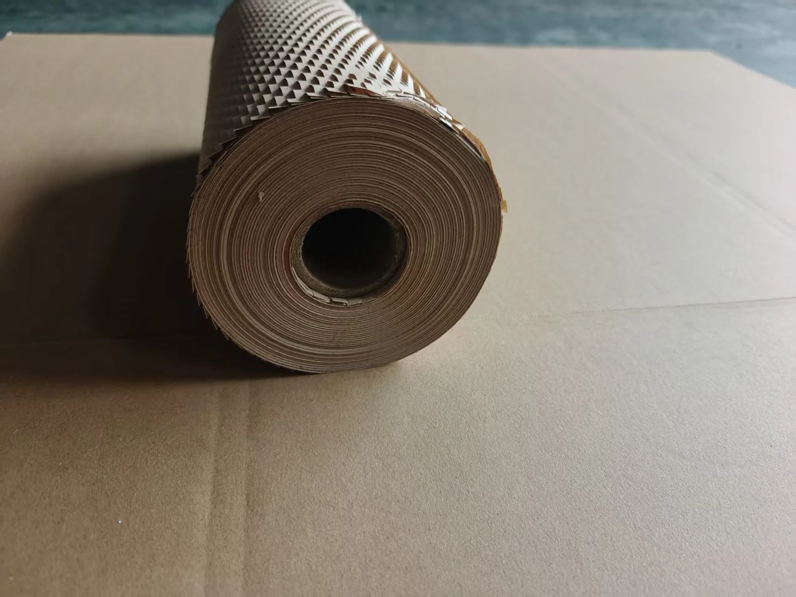 Expanded honeycomb structure